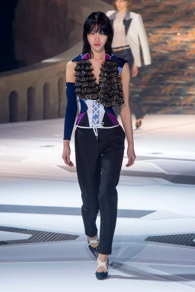 Look 41